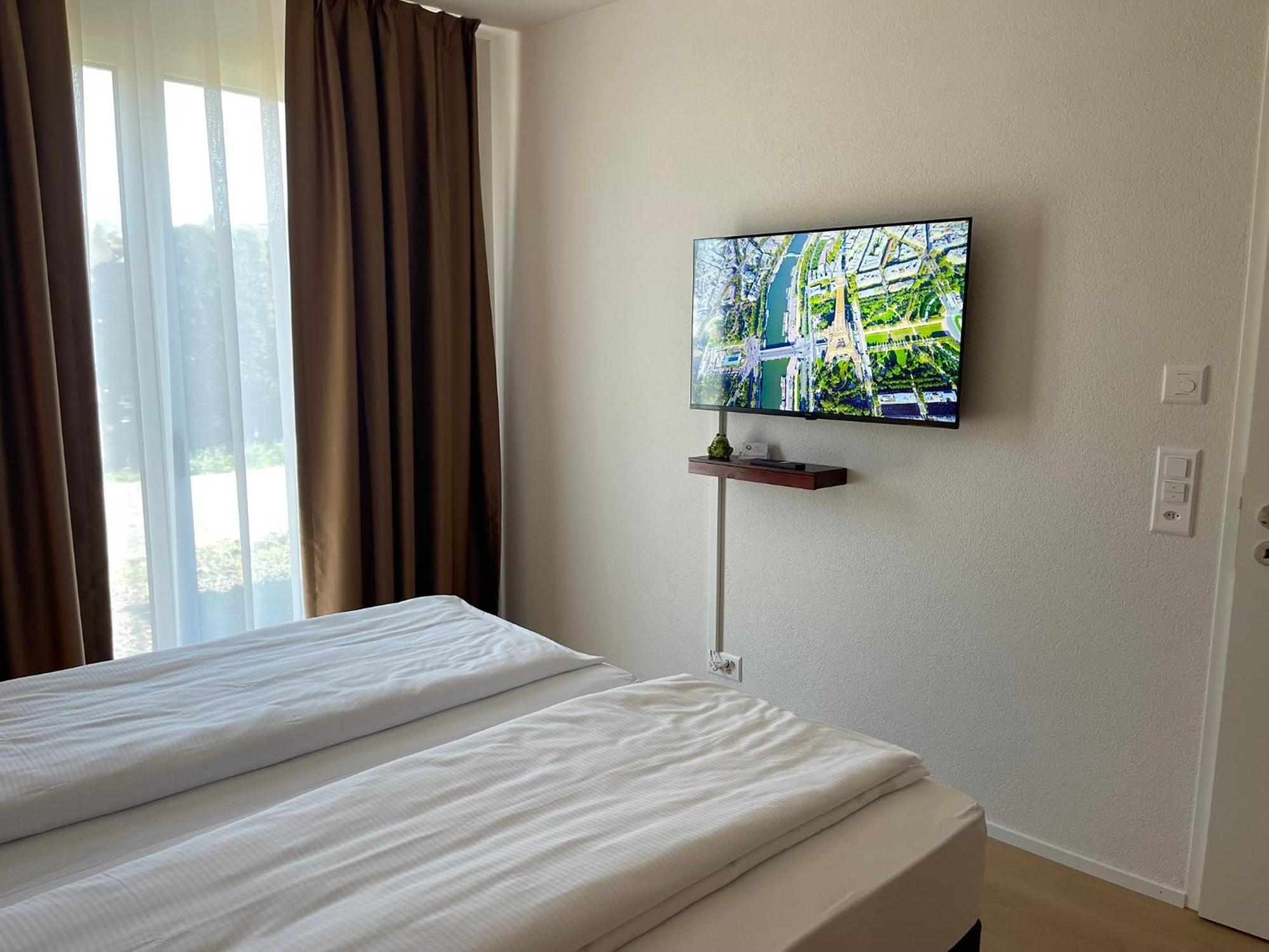Hotel Swiss Bellevue Oberwangen Extérieur photo